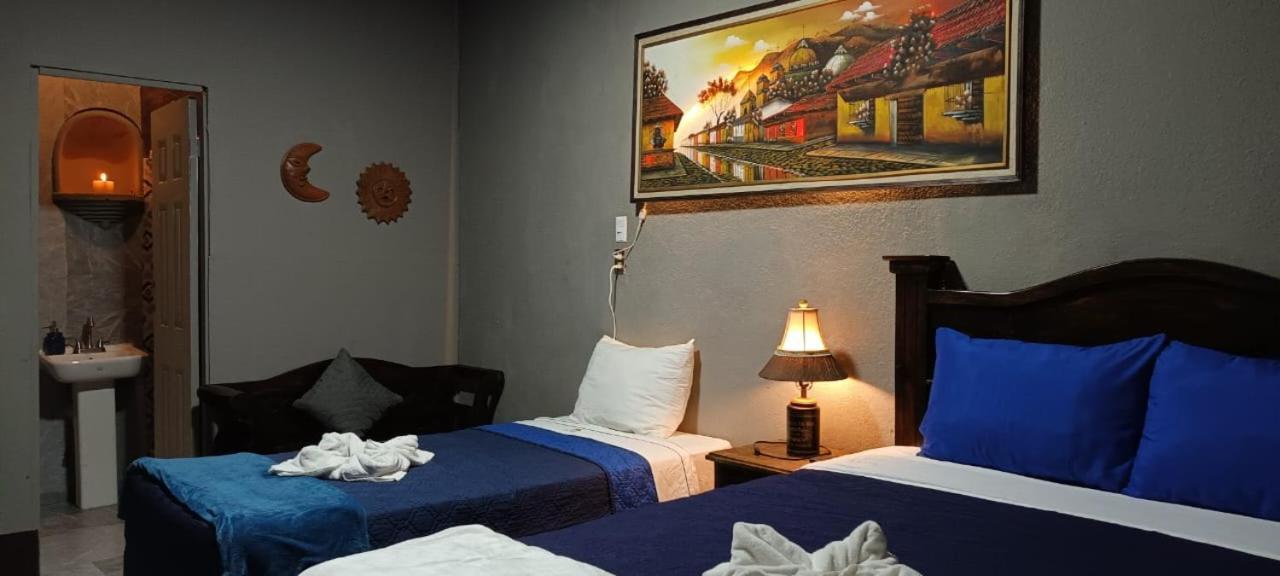 Hotel San Sebastian Antigua Exteriör bild